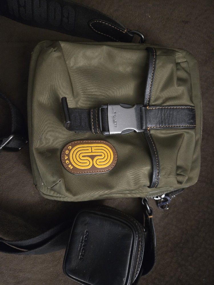 COACH cross Body Bag