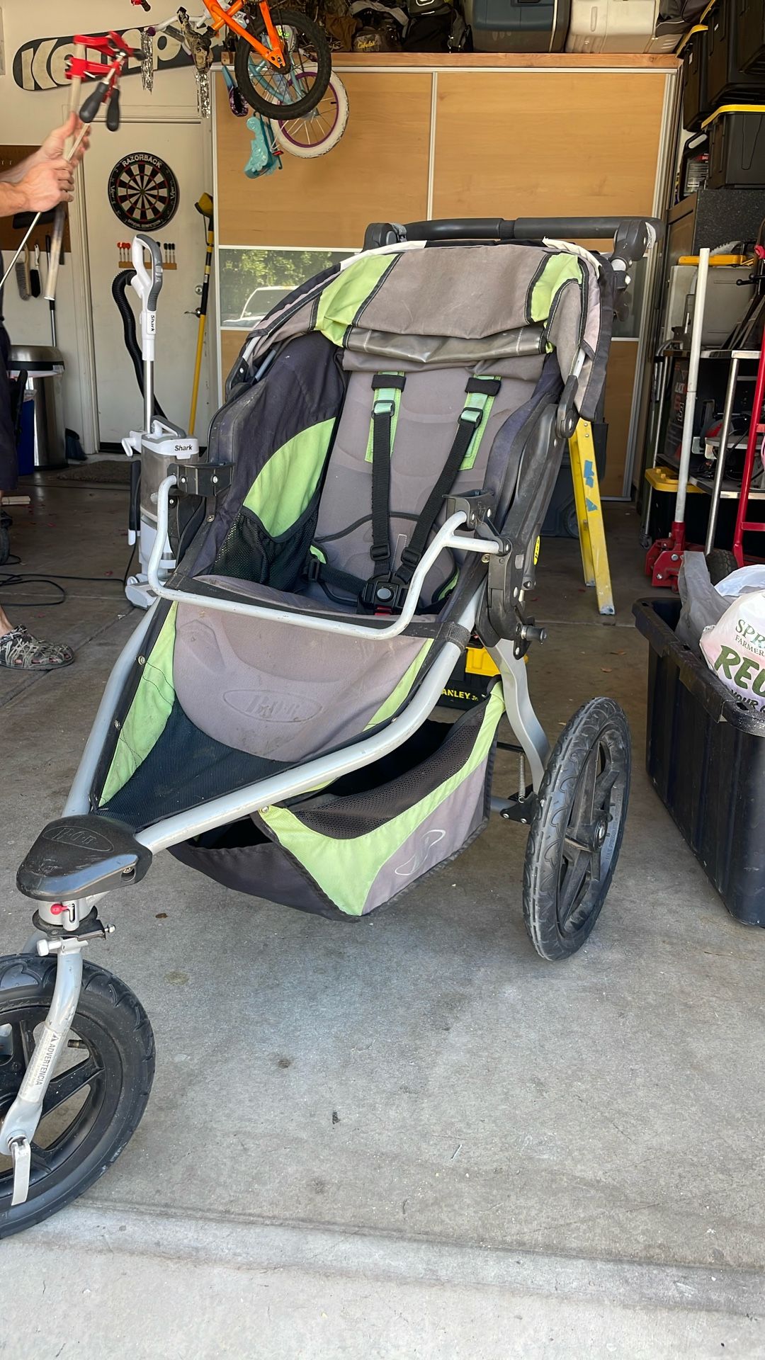 2016 BOB Revolution Stroller