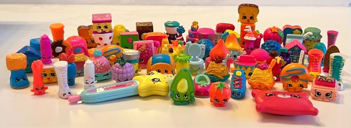 74 Shopkins / Moose Figures
