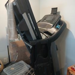 Treadmill 