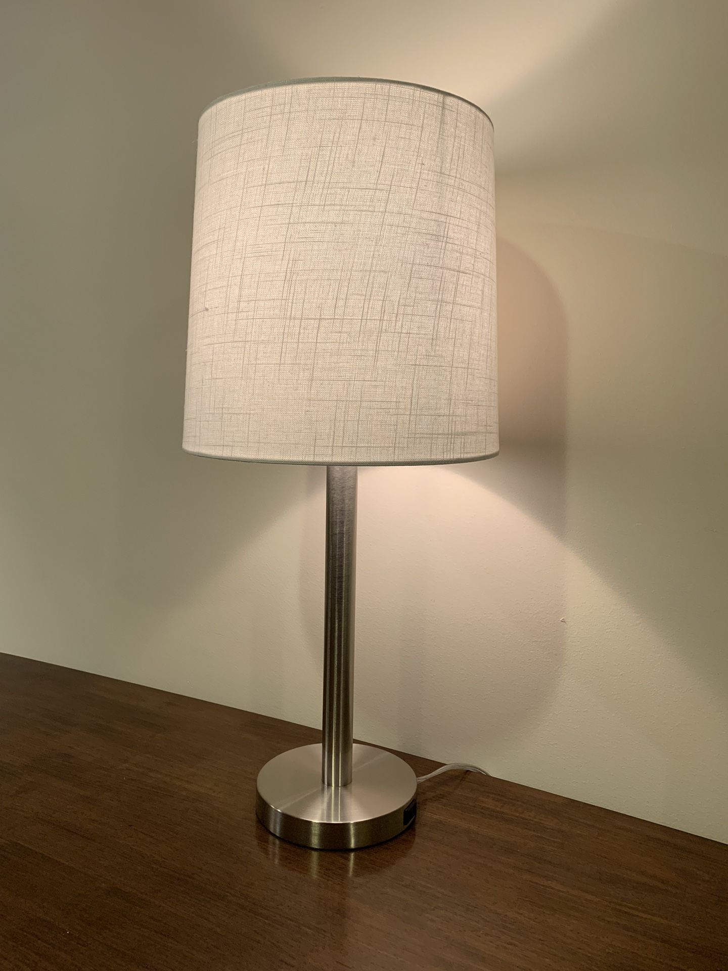 White & silver 3 way touch lamp