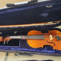 Violin. Hk Schmidt Brand. 4/4