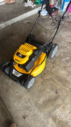 196cc DeWalt Mower-Used Once