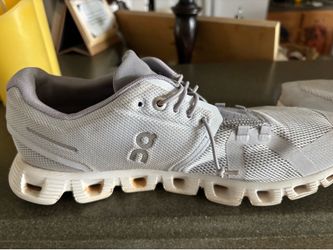 Sneakers  -OnCloud