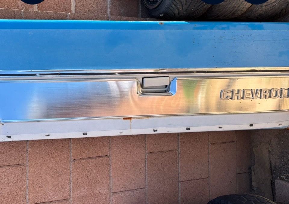 1978 Chevy c/10 tail gate