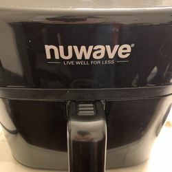 Nuwave Brio 8 Quart 