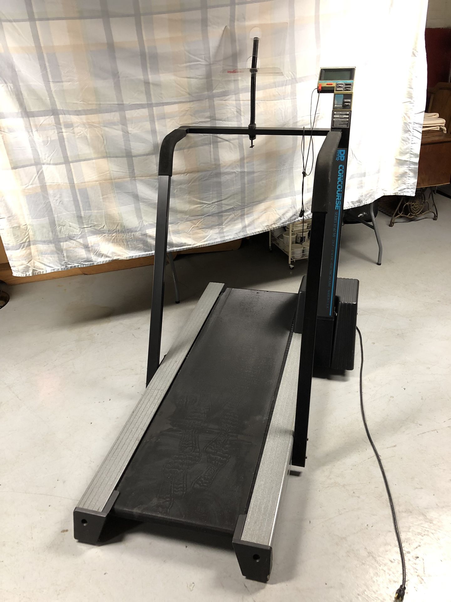 DP Concourse Treadmill
