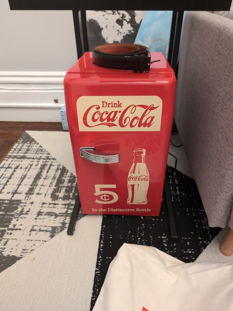 Coca Cola Mini Fridge