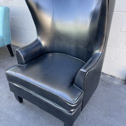 Club Chair 