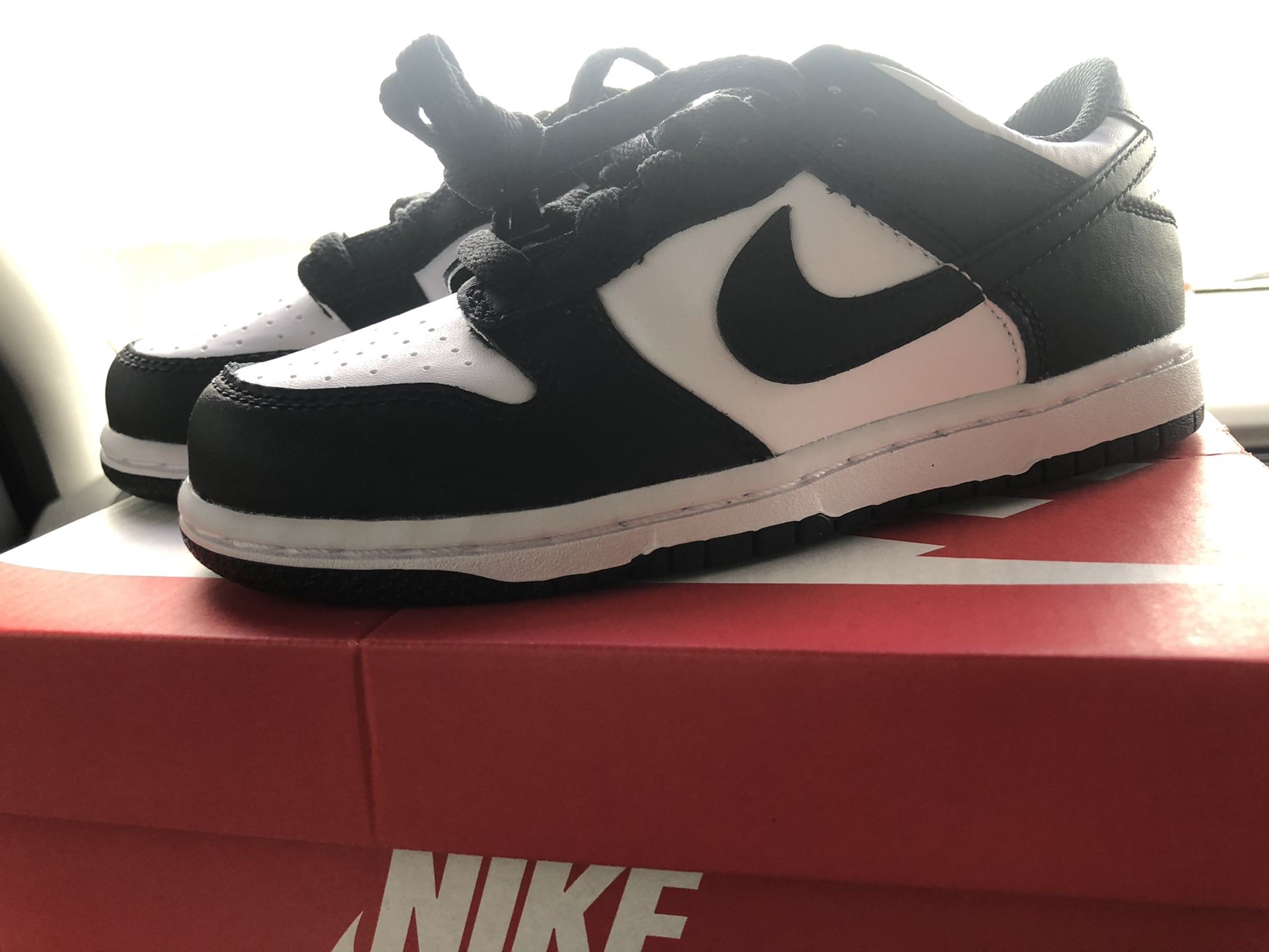 Nike Air Zoom Pegasus 36 Bears for Sale in Des Plaines, IL - OfferUp