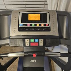 Treadmill Healthrider H55t with Incline 

