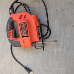 Black + Decker 4.5 - AMP Variable Speed Keyless Jigsaw 