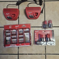 Milwaukee M12 Batteries and Driver Bits