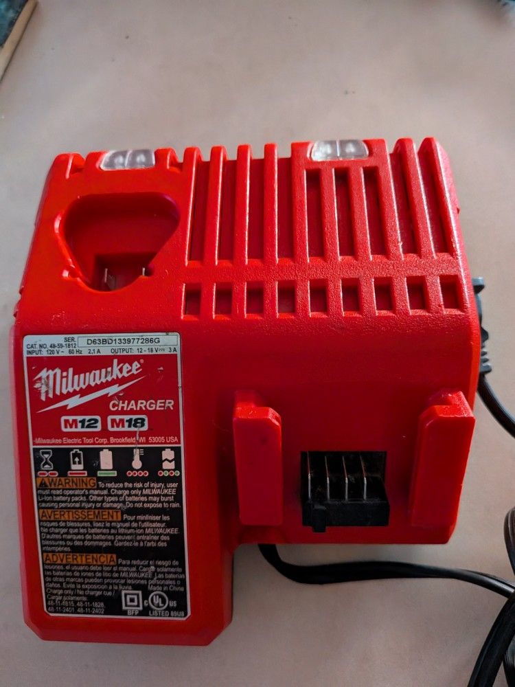 Milwaukee Duel Charger