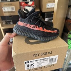 Yeezy Boost 350 Toddler Size 6.5k