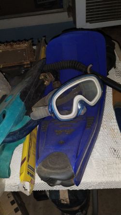 Scuba gear