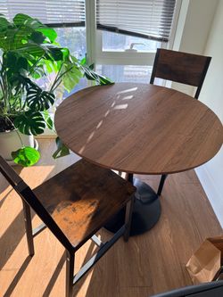 Title: Modern Round Dining Table with 2 Chairs – 3-Piece Dining Set