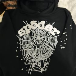Spider Hoodies White And Black Sizes M , L Xl 