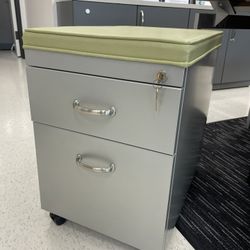 Steelcase Mobile Pedestal