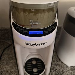 Baby Brezza Formula Dispenser