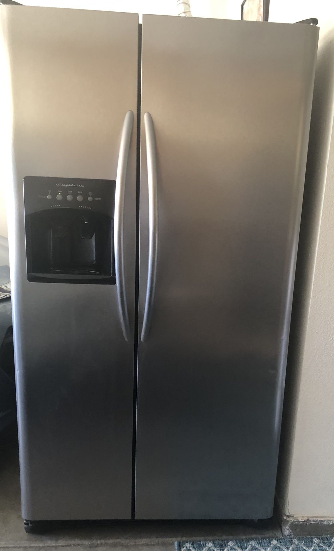 Frigidaire refrigerator