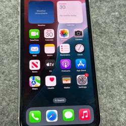 iPhone 11 Unlocked