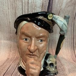 Royal Doulton The Shakespearean Collection "HAMLET" D6672