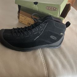Keen 11”