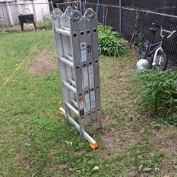16FT FOLDING LADDER, 300 POUNDS CAP