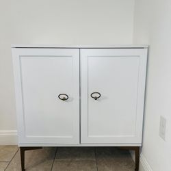 Accent Cabinet 