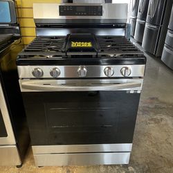 New Samsung 5 Burner Gas Stove With Air Fry 30โ Wide