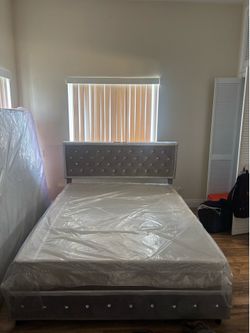 Bed frame