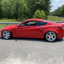 2013 Hyundai Genesis Coupe