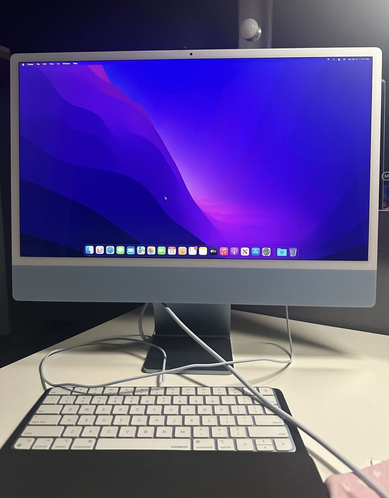 iMac 24" with Retina 4.5K display All-In-One - Apple M1 - 8GB Memory - 256GB SSD - Blue