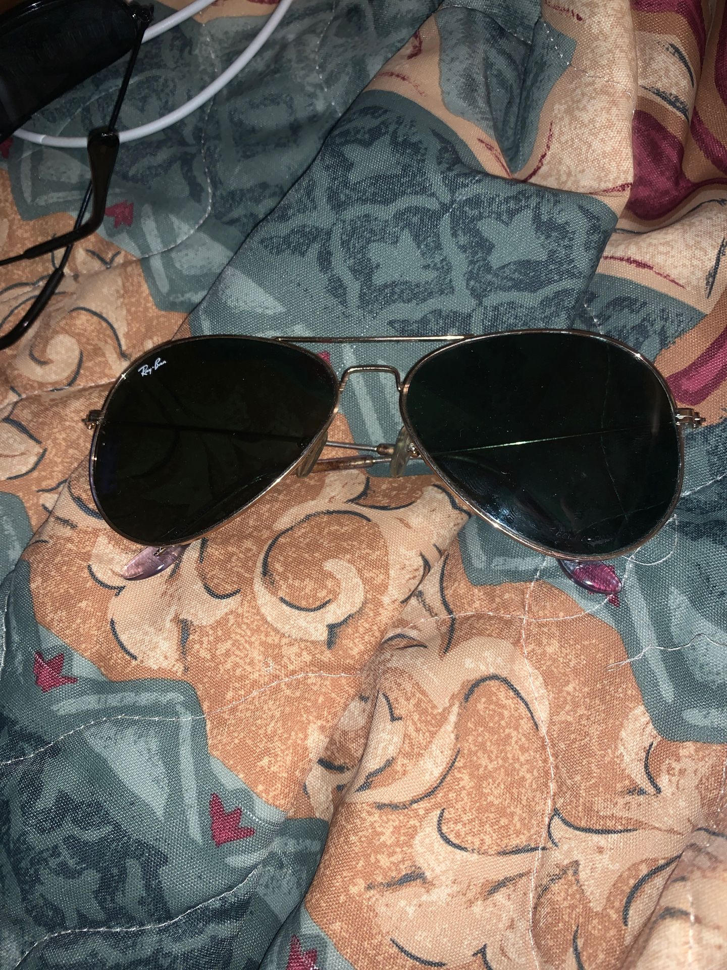 Ray ban