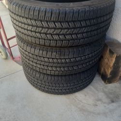 Goodyear tires LT 265/60R20