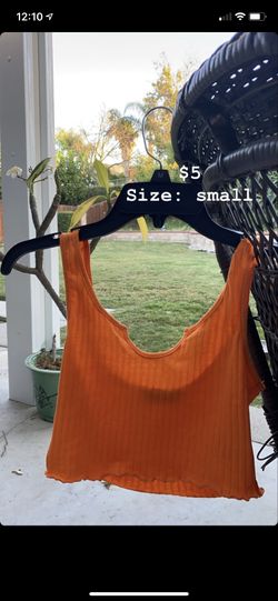 Orange cropped shirt