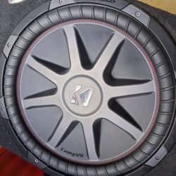 15" Kicker And Amp 2500w 