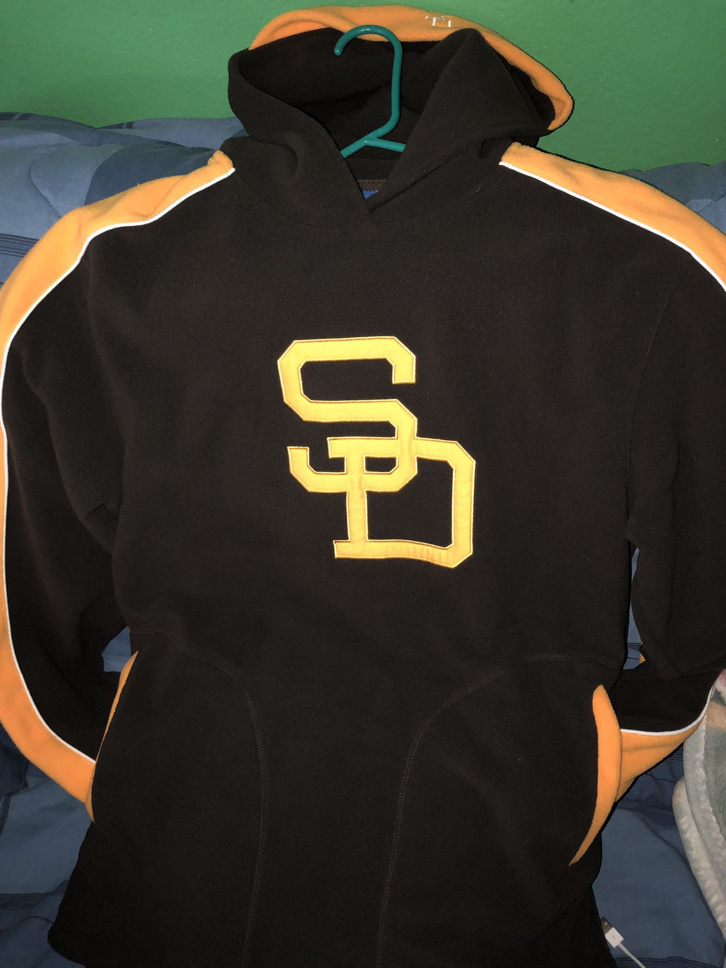 New SD Padres hoodie sweater