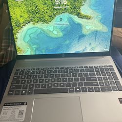 HP OmniBook 5 Laptop