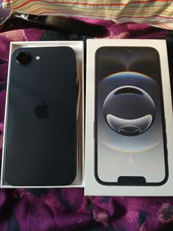 New apple iphone 16e unlocked ... never used