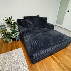 Super Comfy Navy Blue Corduroy Lounger Chair – Excellent Condition