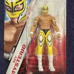 WWE Main Event Series 150 Rey Mysterio Action Figure