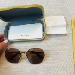 Gucci Sunglasses 