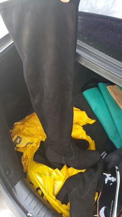 Forever 21 black boots
