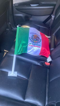 Car flags