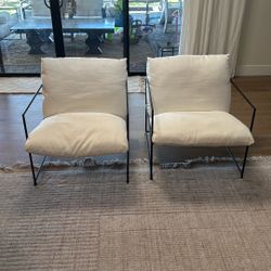 Accent Chairs 