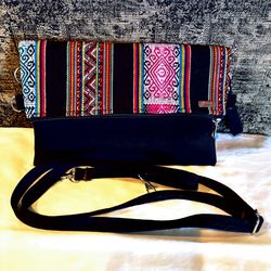 Handcrafted Peruvian Leather and Wool Colorful Patterned Hand Bag