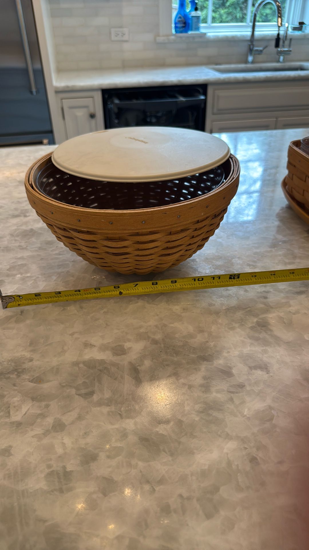 Longaberger 12 Inch Round