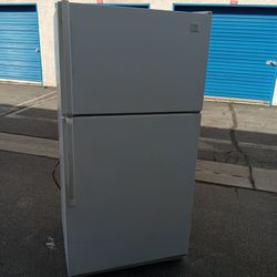 Fridge In Working Condition Delivery Available 